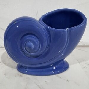 The Trenton Potteries Co Trenton, NJ Vintage Blue Conch Shell Beach Planter Vase